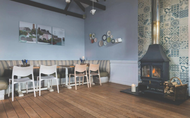 Rashleigh Arms