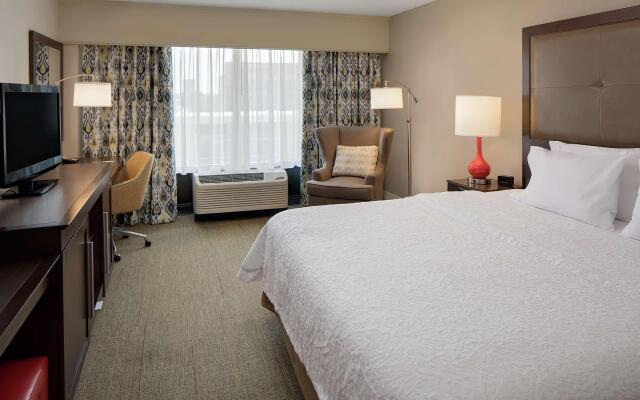 Hampton Inn Louisville Downtown