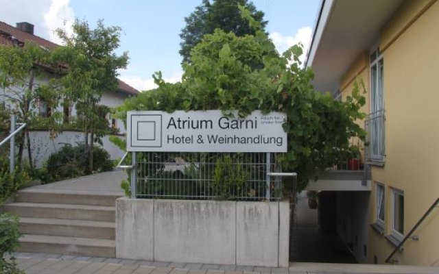 Atrium Garni