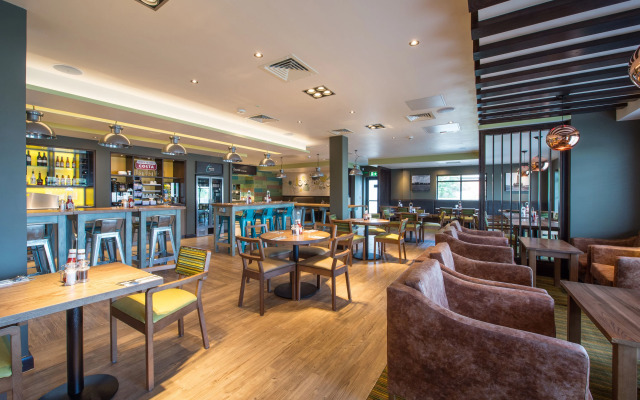 Premier Inn Chatham/Gillingham - Vic Pier
