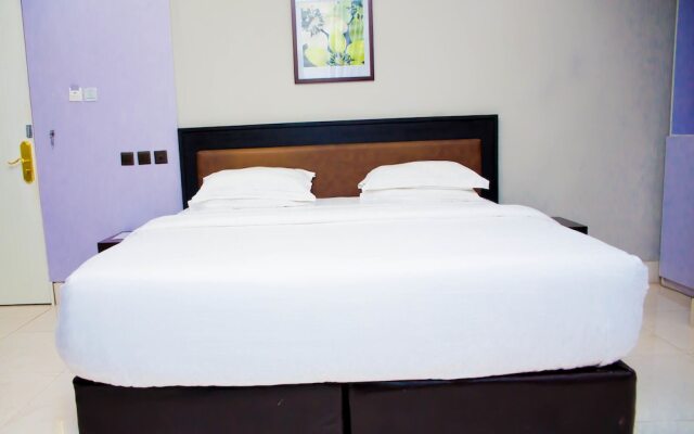 Starfire Hotel