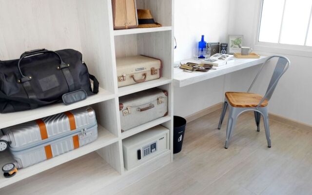 Hide and Seek Boutique Hometel