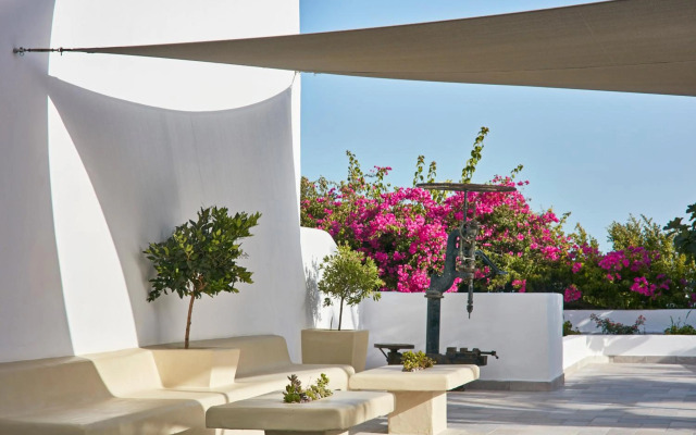 Santorini Palace