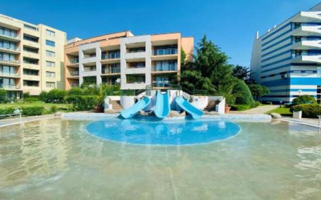 Bratanov Apartments in Trakia Complex