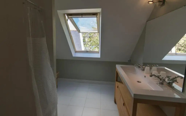 Maison Le Palais, 5 pièces, 9 personnes - FR-1-418-16