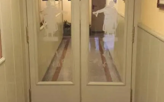 Hostal Guzmán El Bueno