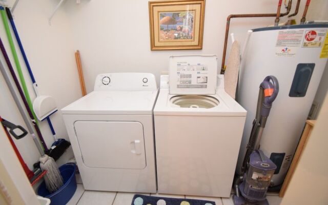 Regency Isle 703 by RedAwning