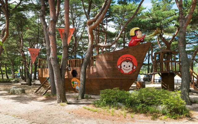 Kensington Resort Seorak Beach