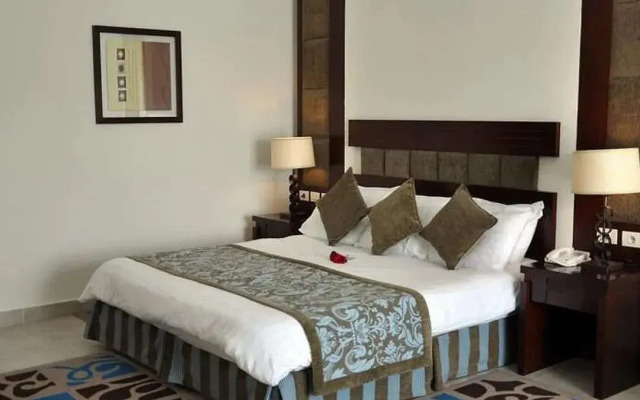 Royal Grand Azure