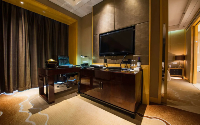 Sheraton Zhenjiang Hotel