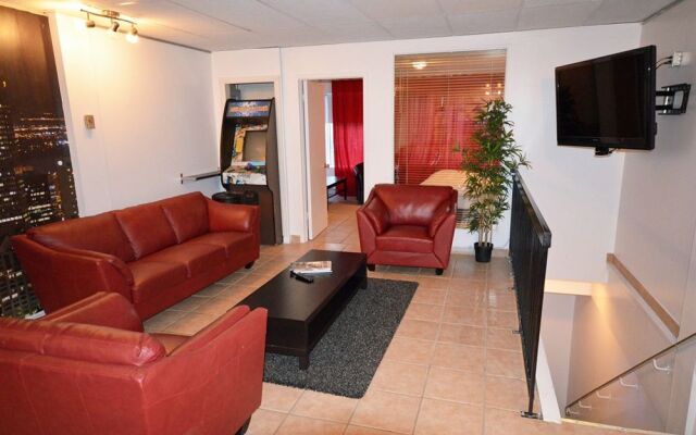 MTLVacationRentals - The Entertainer