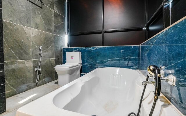 Fabhotel Prime Dumas