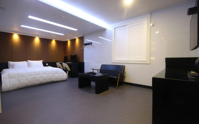 WA Hotel Nampo