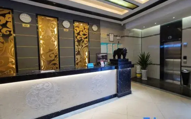 Ruile Hotel (Fuyang Taohuayuan Branch)