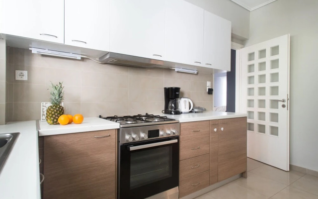 Apartment 102m² - Roof Garden with Acropolis View