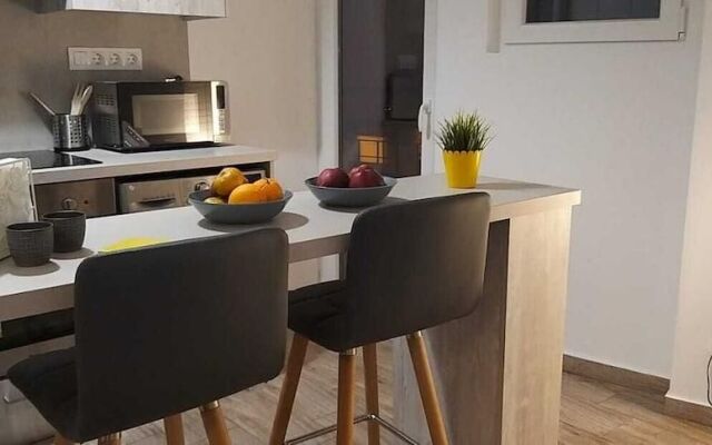 Athens Modern Living