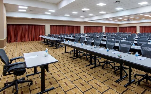 Wyndham Hamilton Park Hotel and Conference Center