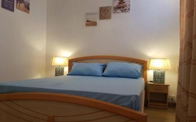 Luna Blue Residence