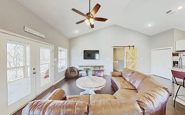 New Listing! Brand-new Colorado River 2 Bedroom Home