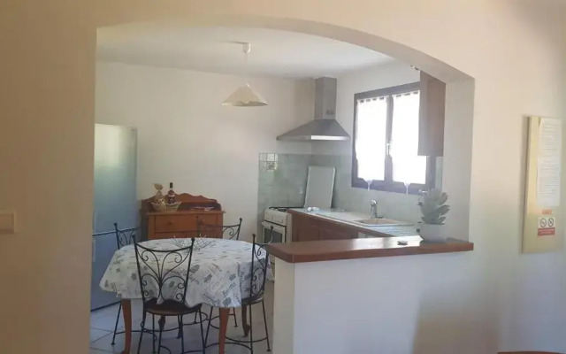 Bas de Villa chez Mr.Girolami Dominique