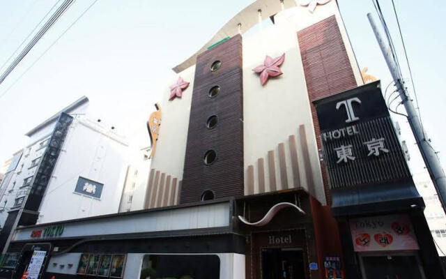 Tokyo Motel