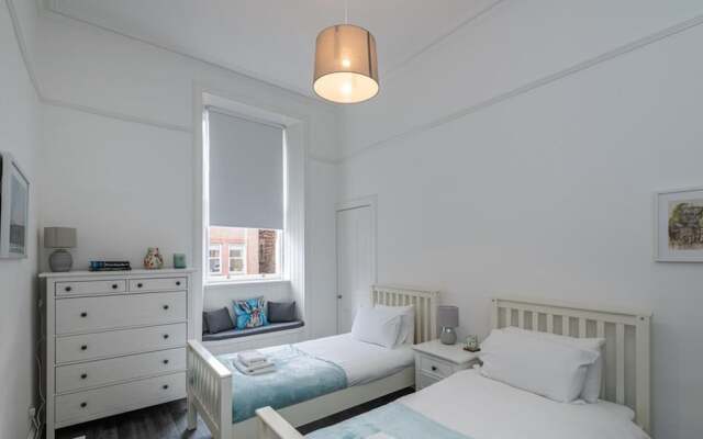 Balgownie - Beautiful Apartment Close to the Beach