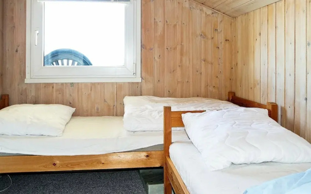 Spacious Holiday Home in Hadsund by the Sea