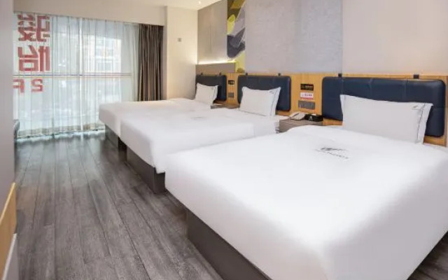 JUNYI Hotel Jiangsu Nanjing Ye District Olympic Center