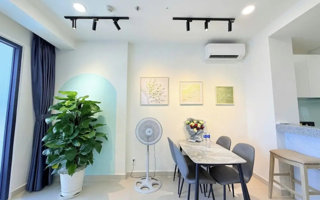 Homie's The Glory Apartment