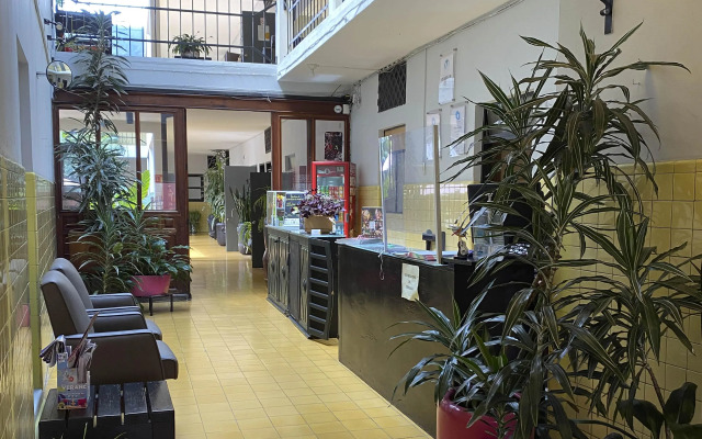 Hotel and Hostel Allende Morelia