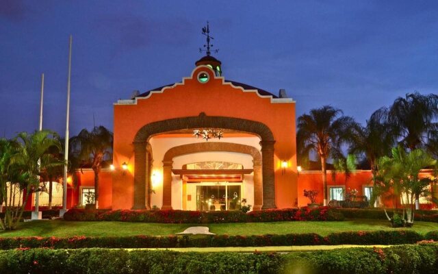 Mision Colima Hotel