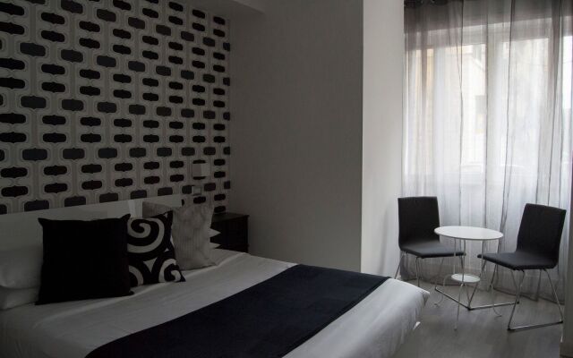 Cest La Vie Suites