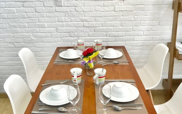 Jennifer Apartment Luxury 2BR SW Pool