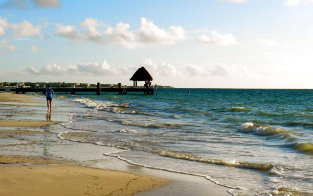 Acamaya Reef Cabanas - Caravan Park