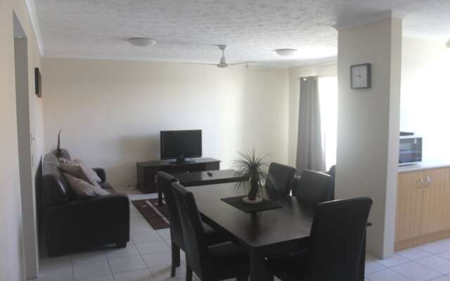 Burleigh Point Holiday Apartments