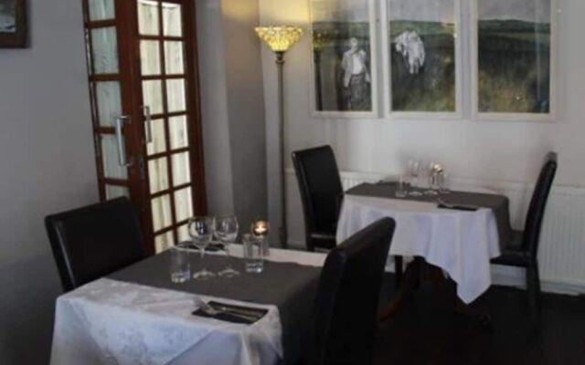 Lomond Hills Hotel