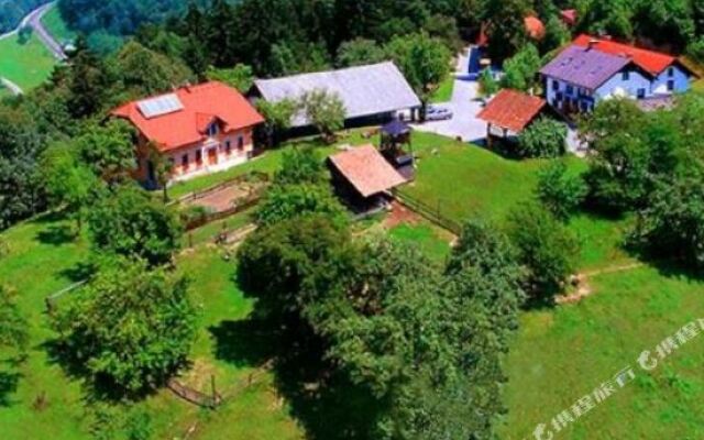 Pri Lazarju Farm Stay