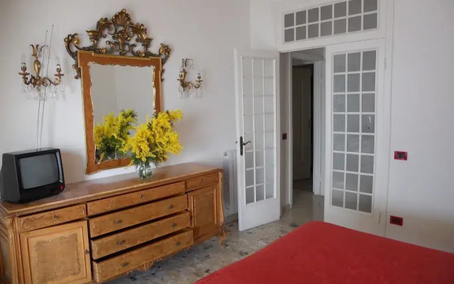 Solaria 1 and 2 - Ospedaletti Ligure - Lungomare C Colombo Nrfloor