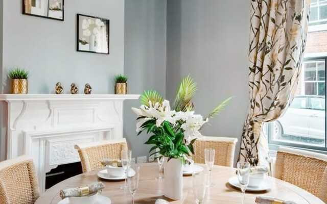 The Kings Place - Very Central Chester - Chester