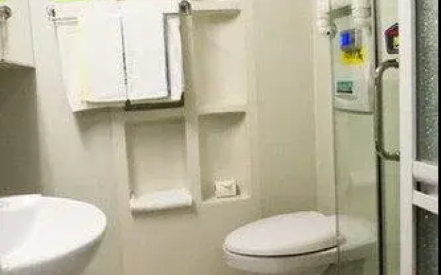 如家酒店(沈阳中山广场医大一院太原街地铁站店)