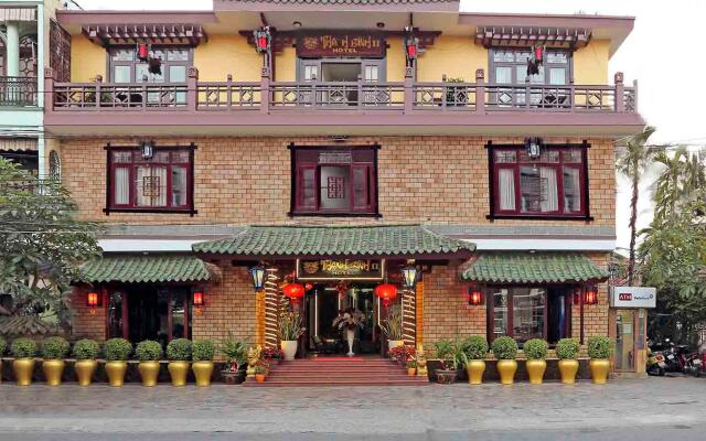 hotelImage