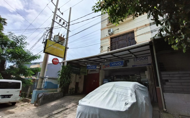 OYO 90260 Bumi Merpati Residence
