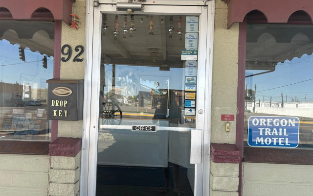 Oregon Trail Motel By Townhouse Ontario Or