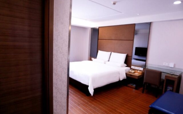 Shenzhen Futian Huaqiang South Feiyuan Hotel