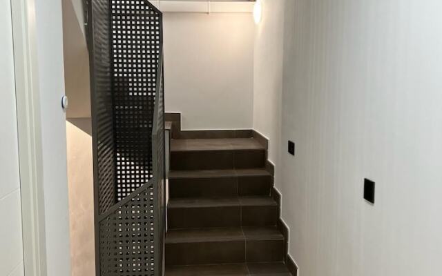 Modular Suites Alfonso Gomez