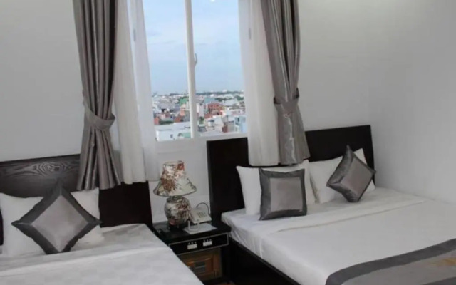 Thiên Phú Logia Hotel