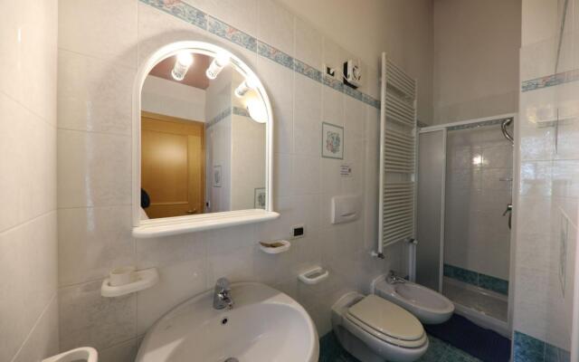 Uton - 022113-At-052571-607 Uton