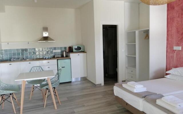 Villa Nena - Studio Suites