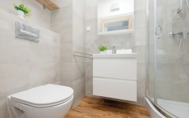 Studio With Parking in Wola by Renters