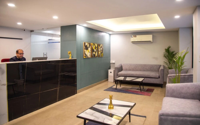 Residences By Hotel Limon